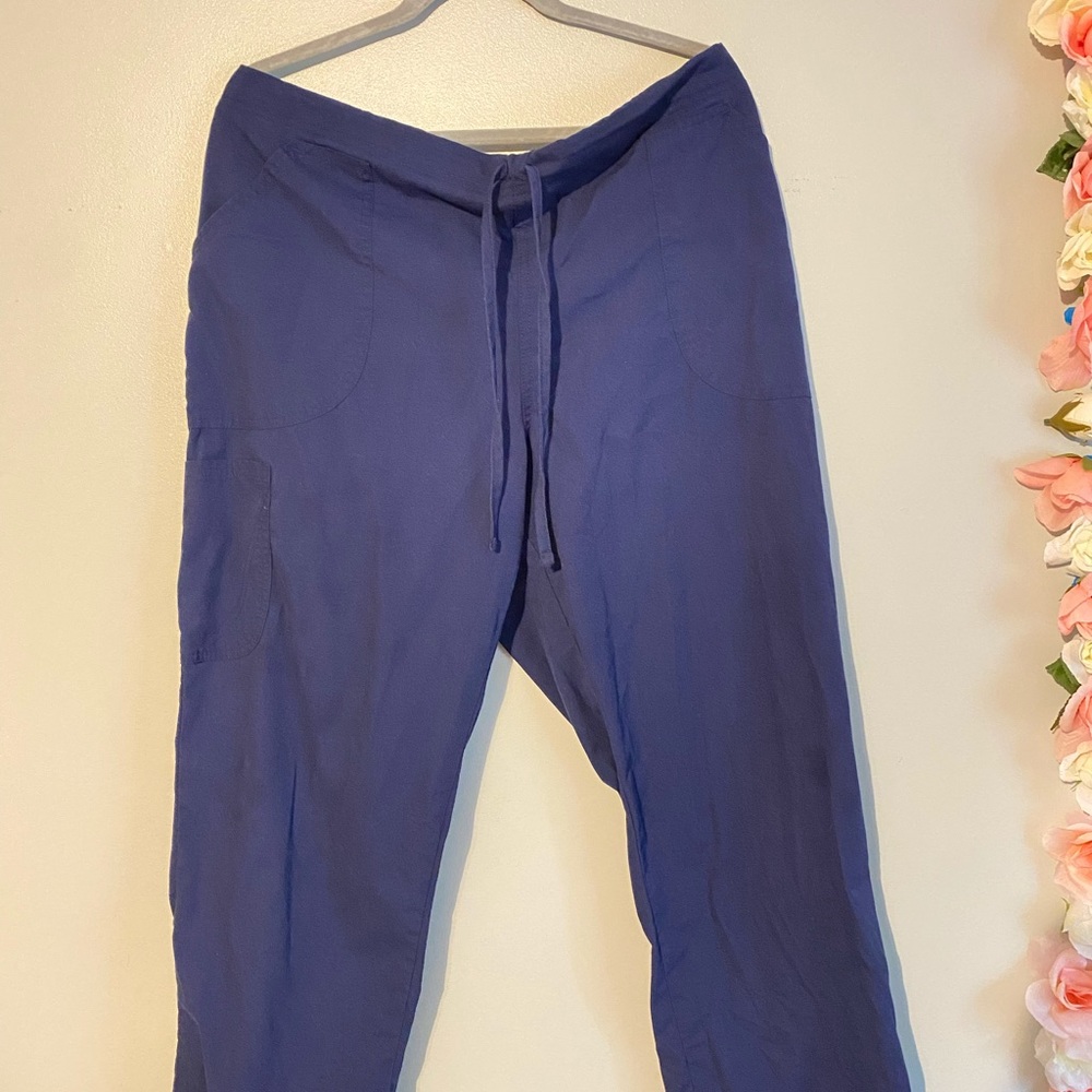 Scrub bottoms